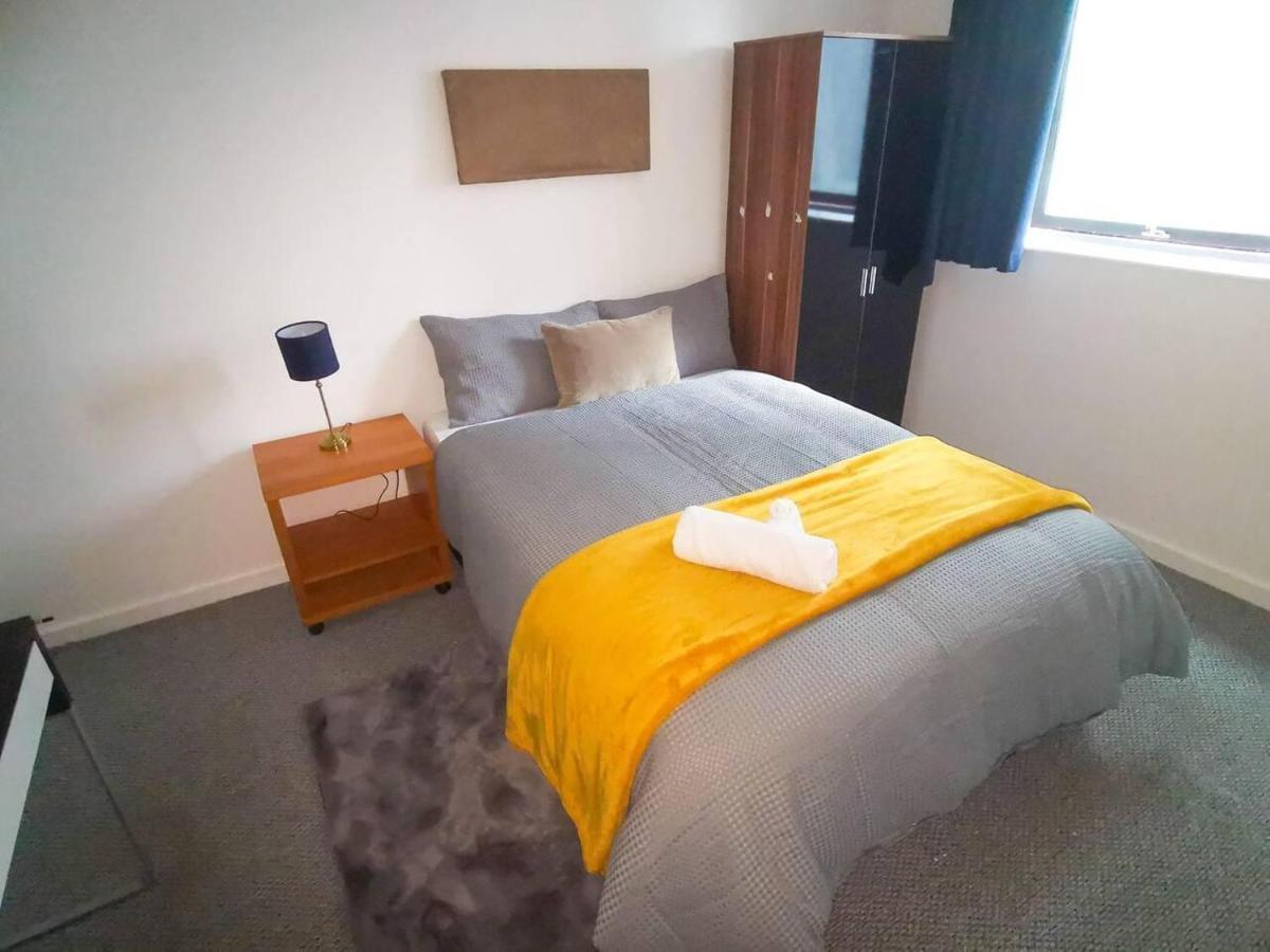 2-Bed Apartment Near City Centre Manchester Buitenkant foto