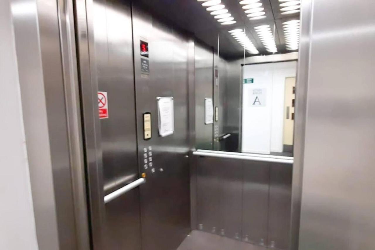 2-Bed Apartment Near City Centre Manchester Buitenkant foto