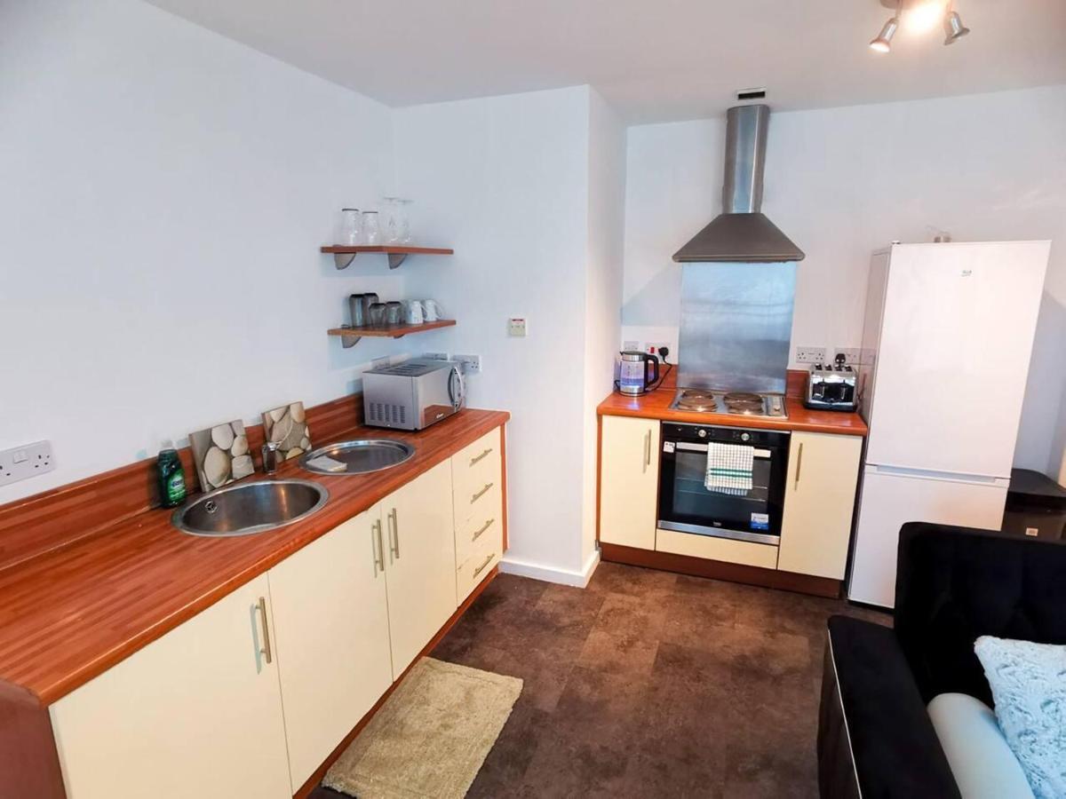 2-Bed Apartment Near City Centre Manchester Buitenkant foto