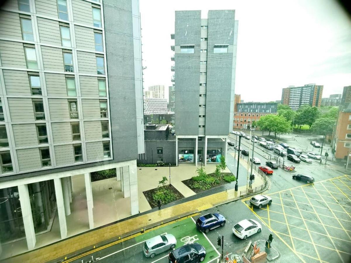 2-Bed Apartment Near City Centre Manchester Buitenkant foto
